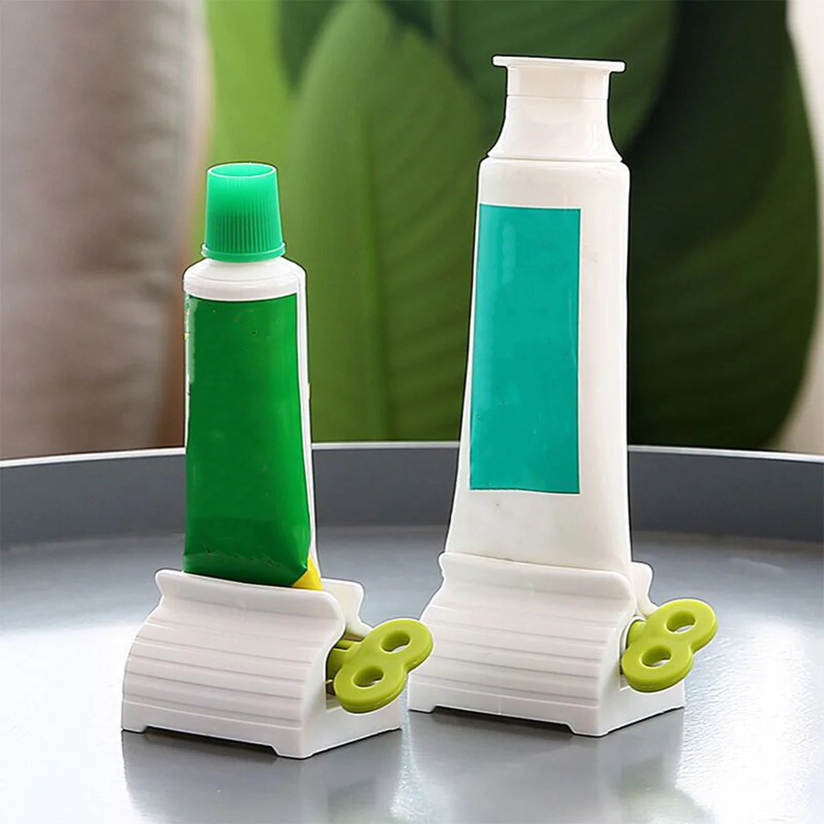 Toothpaste Tube Squeezer – Effortless & Mess-Free Dispensing